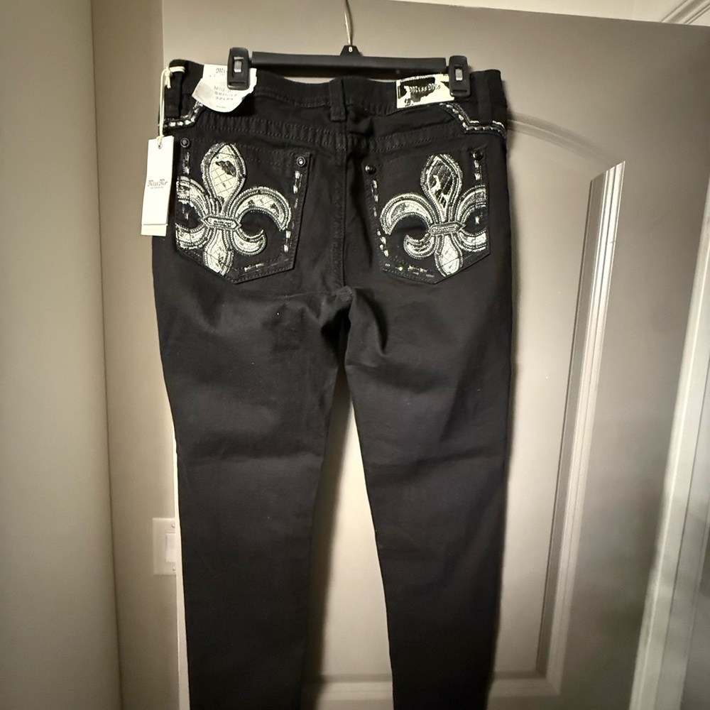 Women’s Black Jeans